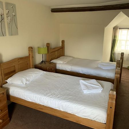 The Cromwell Arms Inn Bovey Tracey Kültér fotó