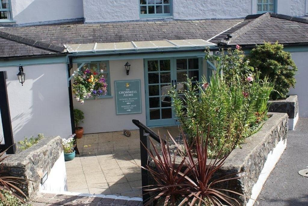 The Cromwell Arms Inn Bovey Tracey Kültér fotó